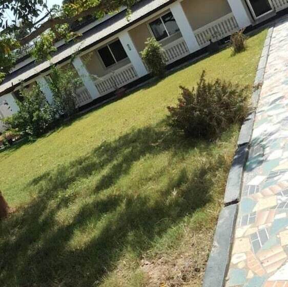 پانسیون Bahamas Guest