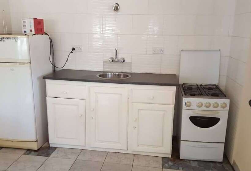 پانسیون Bahamas Guest