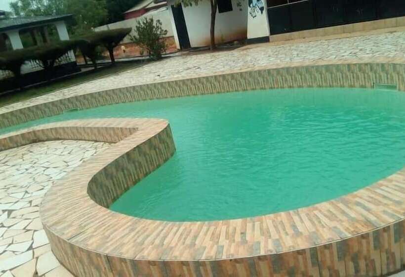 پانسیون Bahamas Guest