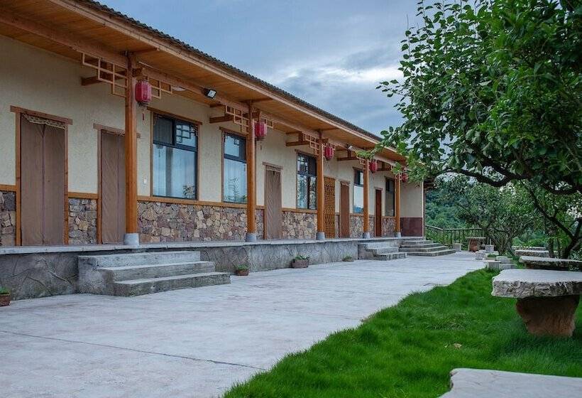 Пансион Floral Hotel Ban Po Hui Wang Zhangjiajie