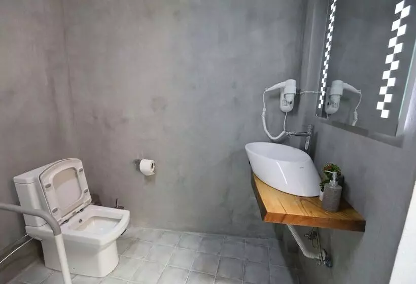 ペンション Hilmi Efendi Guest House