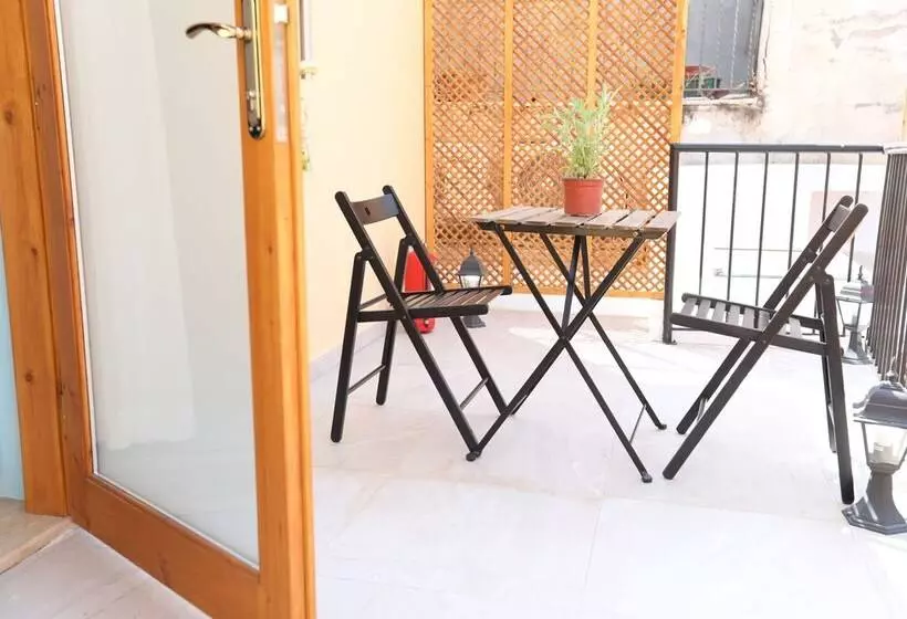 ペンション Hilmi Efendi Guest House