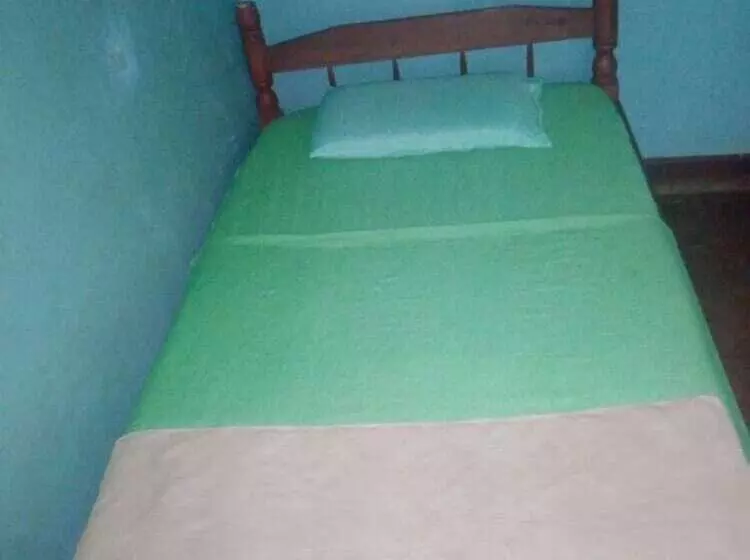 پانسیون Silent Night Guest House