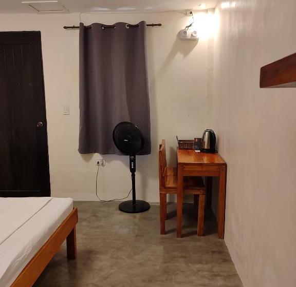 پانسیون Solana Siargao