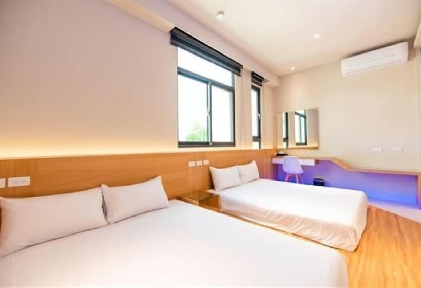 پانسیون Summer Crazy