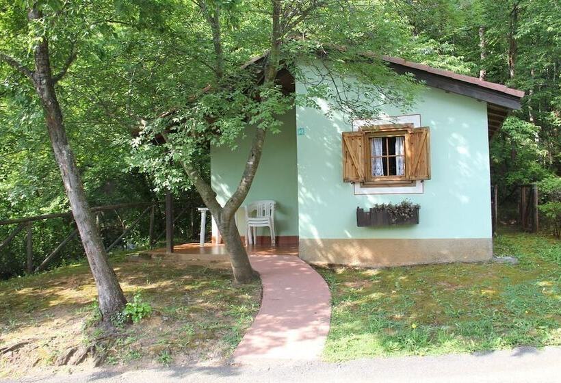 אתר נופש Bungalow Village Le Caravelle   By Mamberto S.r.l