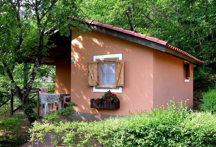 אתר נופש Bungalow Village Le Caravelle   By Mamberto S.r.l