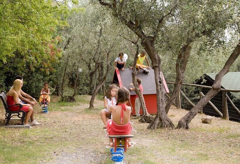 אתר נופש Bungalow Village Le Caravelle   By Mamberto S.r.l