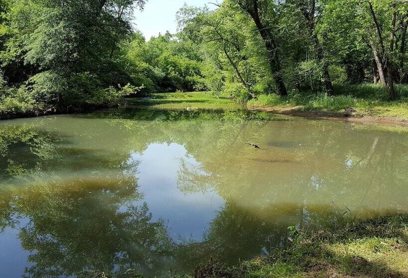 Sierra Escape Cabin With Fire Pit And Charcoal Grill By Redawning