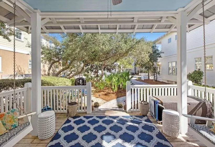 Quaint 2br/2.5ba Cottage Nestled Between 30a & Panama City Beach! Sleeps 6!