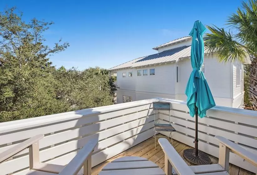 Quaint 2br/2.5ba Cottage Nestled Between 30a & Panama City Beach! Sleeps 6!