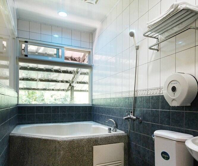 تختخواب و صبحانه Mei Zhi Lin Holiday Homestay