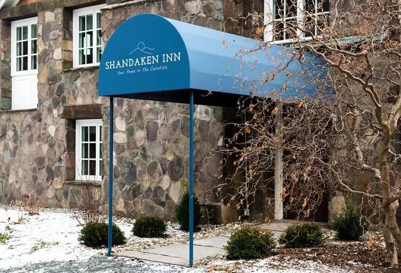 Aamiaismajoitus (B&B) Shandaken Inn