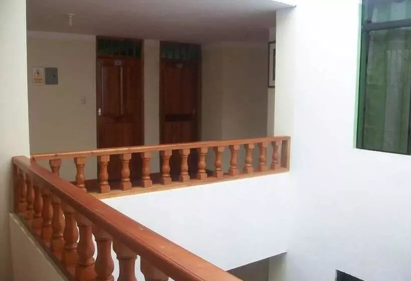 Hostal Casa Blanca