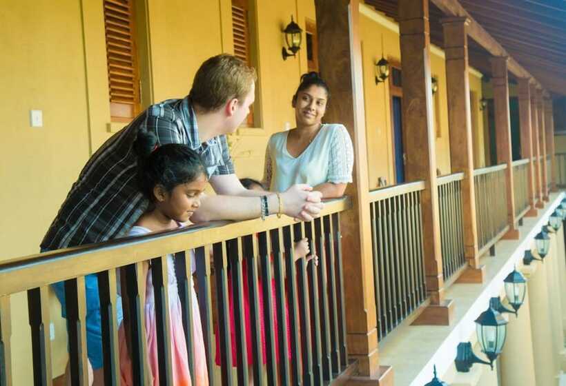 هتل Albert Fort Boutique