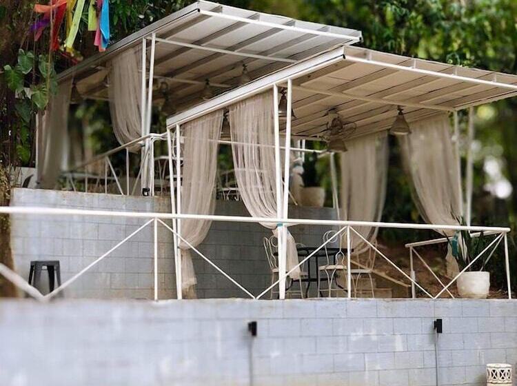 Hotel Balconahe Resto Camp