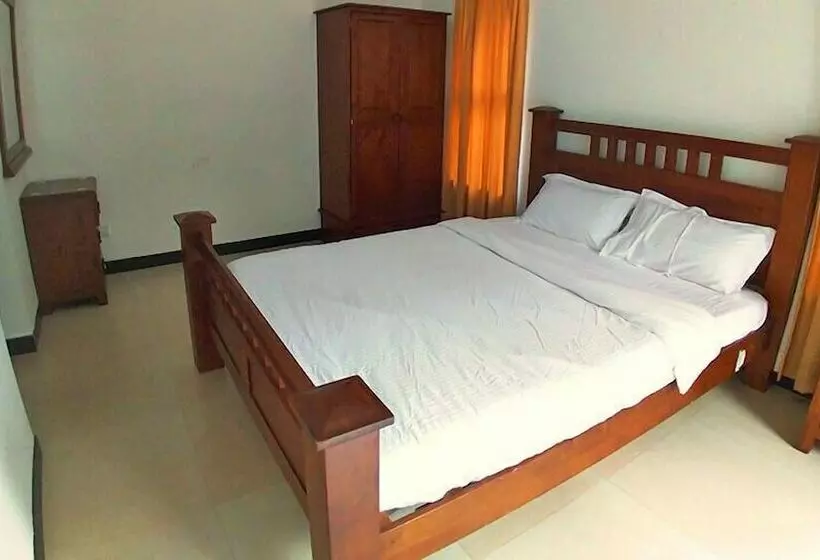 Hotelli B&f Kensington Square