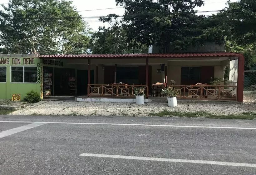 ホテル Cabañas Y Comedor Don Deme
