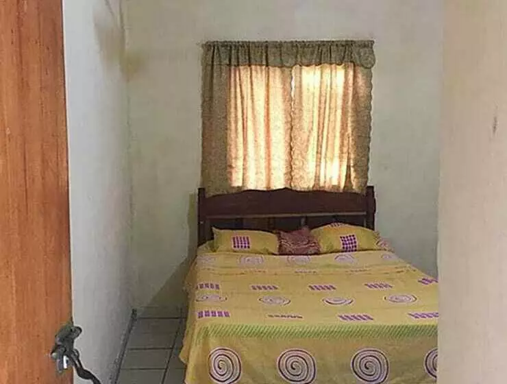 ホテル Cabañas Y Comedor Don Deme