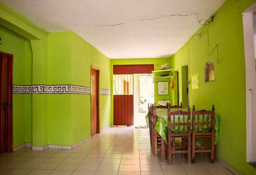 فندق Cabañas Y Comedor Don Deme