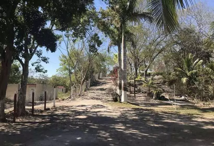 ホテル Cabañas Y Comedor Don Deme
