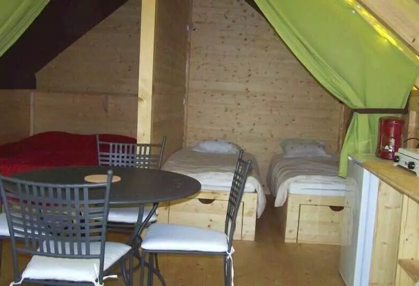 هتل Camping La Cascade De Venosc