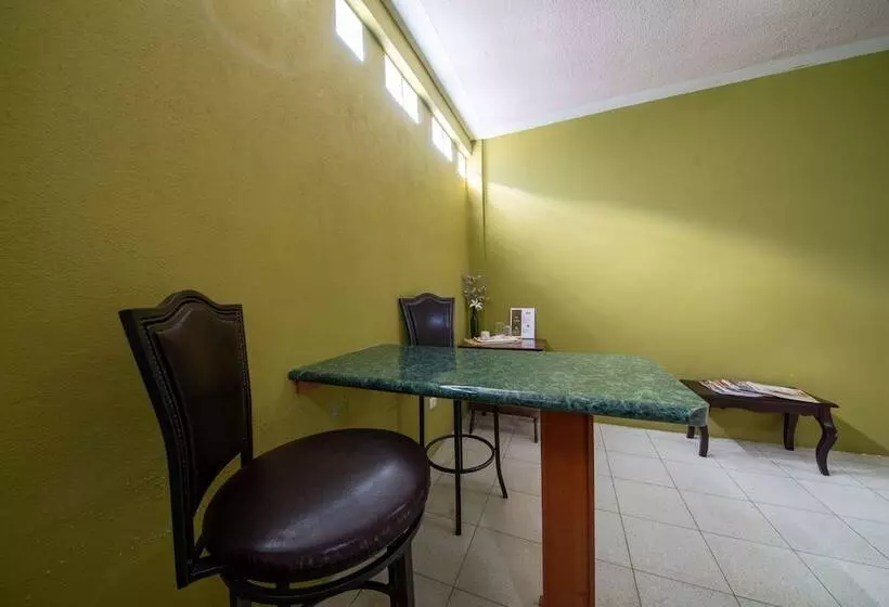 هتل De Santa Maria