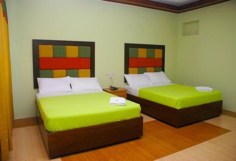 Kamayan Sa Palaisdaan Hotel And Resort