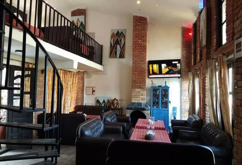 هتل Mountain Ridge