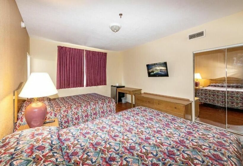 בית מלון כפרי Ocean Beach Suites