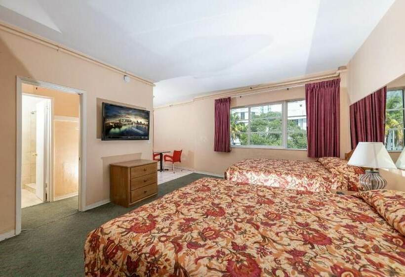 בית מלון כפרי Ocean Beach Suites