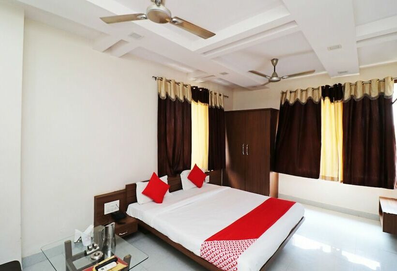 فندق Oyo 6993  Rk Residency