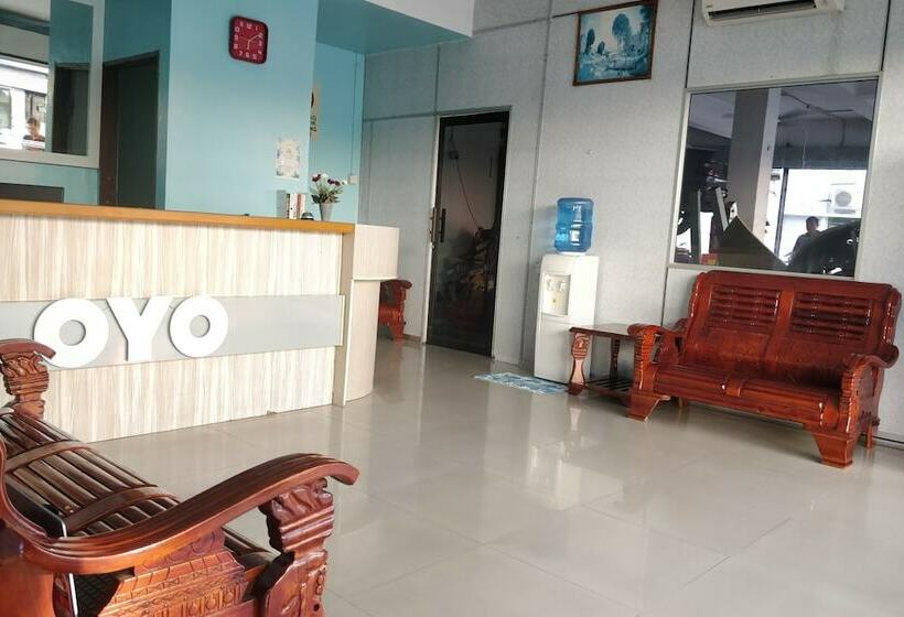 فندق Oyo 89737  Tishoa