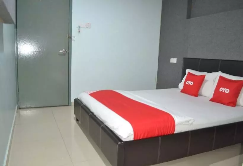 ホテル Oyo 89737  Tishoa