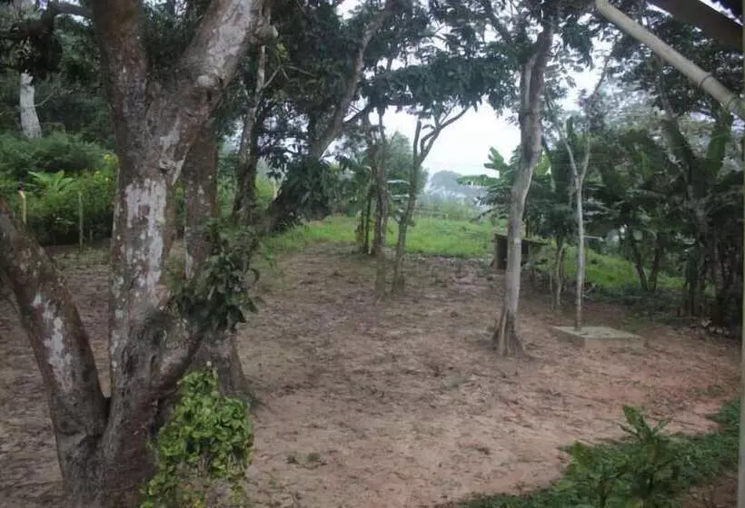 ホテル Val Paraiso Pousada