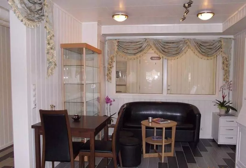 ペンション Håkon Gjestehus