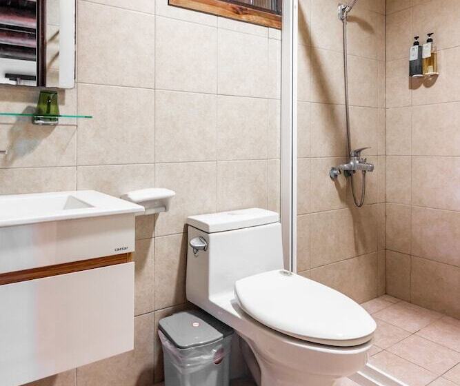 پانسیون Kinmen H&d House