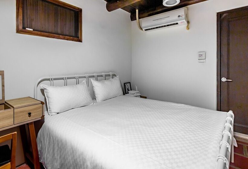 پانسیون Kinmen H&d House