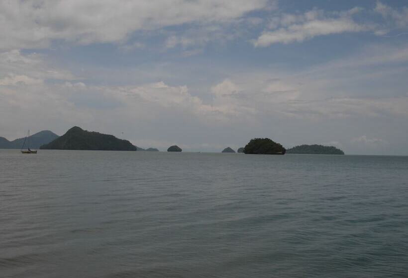 膳宿费 Wild Pasir Panjang Villas