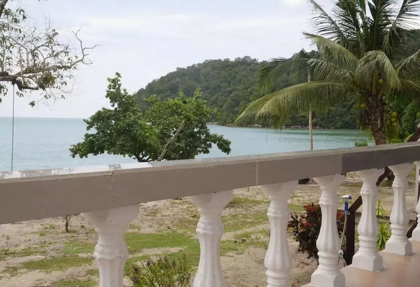 ペンション Wild Pasir Panjang Villas