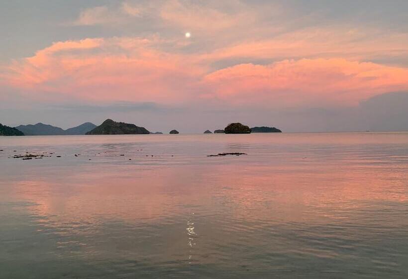 膳宿费 Wild Pasir Panjang Villas