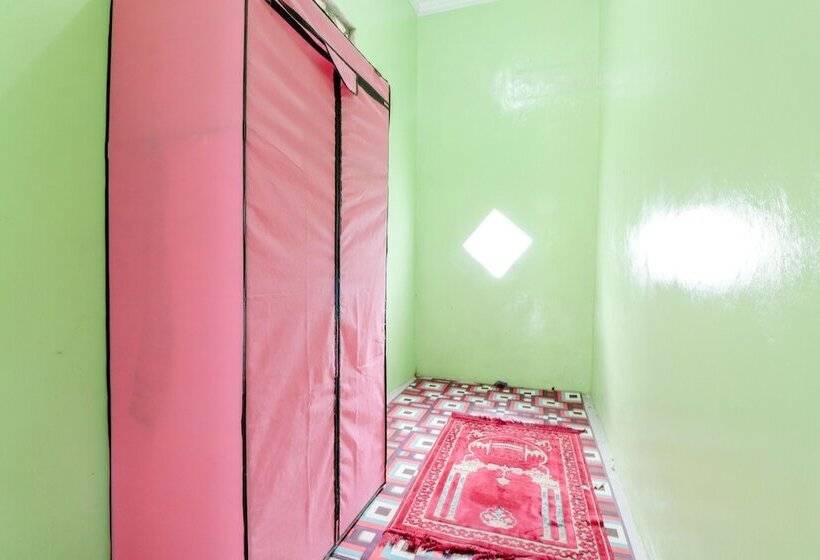 Serut 2 Homestay Hostel