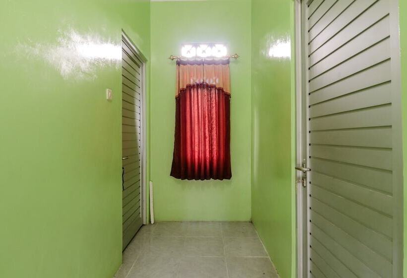 Serut 2 Homestay Hostel