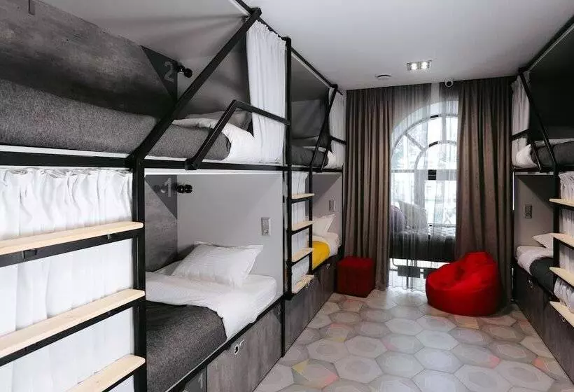 Vdali Poshtel   Hostel