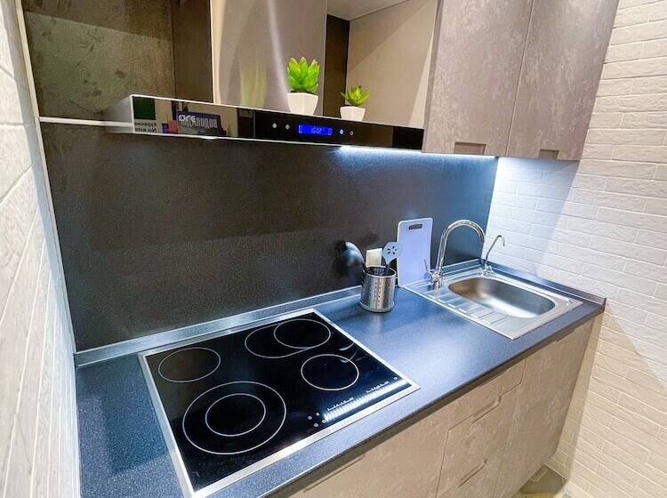 Vdali Poshtel   Hostel