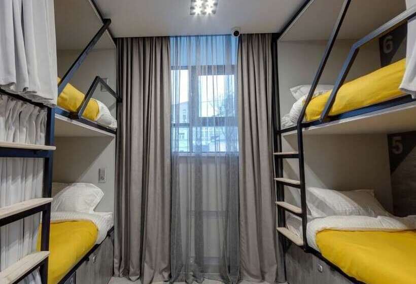 Vdali Poshtel   Hostel