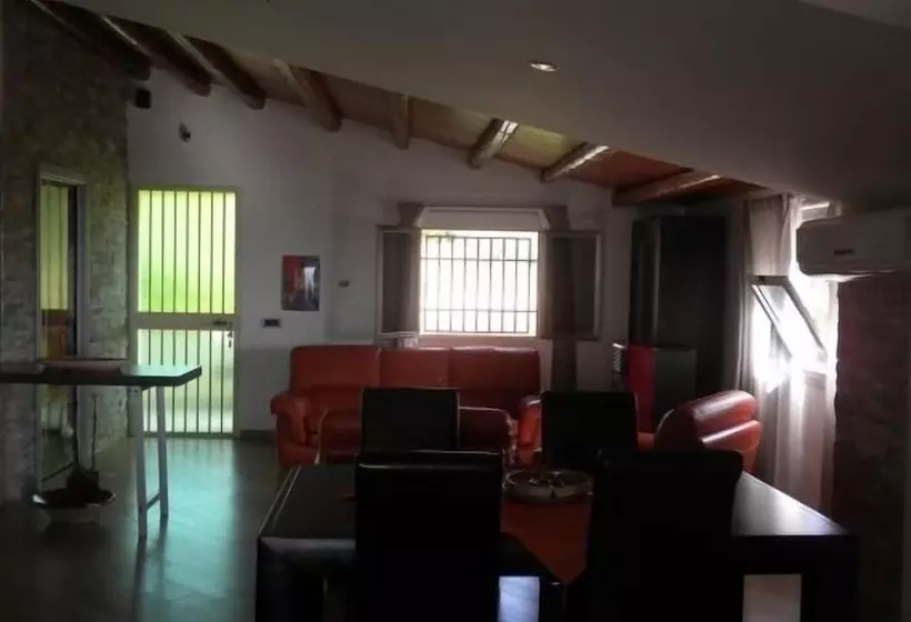 민박 Camagna Country House