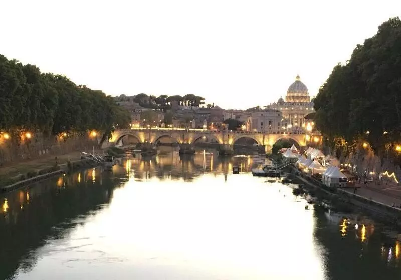 تختخواب و صبحانه Sotto La Cupola