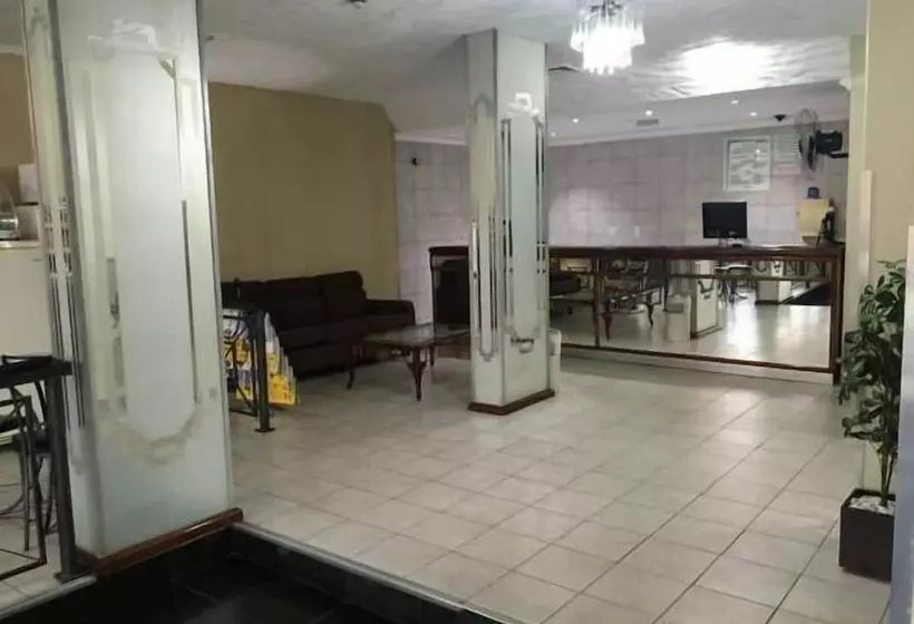 هتل Cabiúna Palace