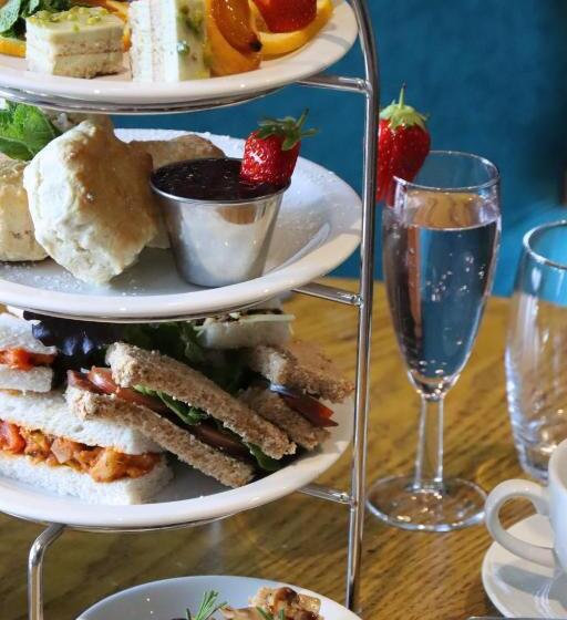 בית מלון כפרי Inn On The Lake